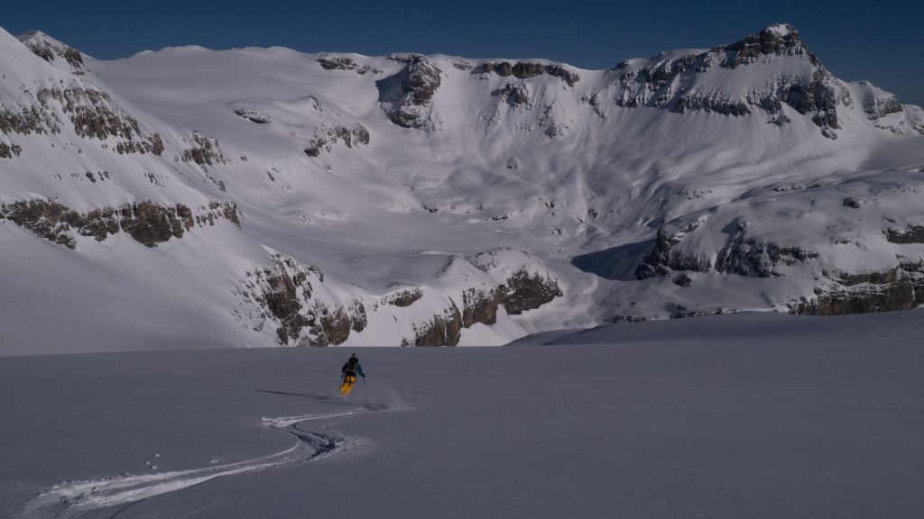 Off Piste Skiing and Ski Touring Courses