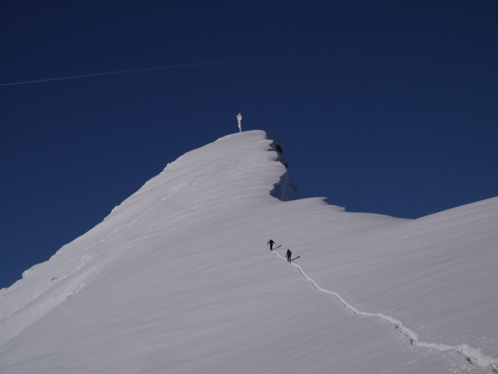 Off Piste Skiing and Ski Touring Courses Avalanche Courses